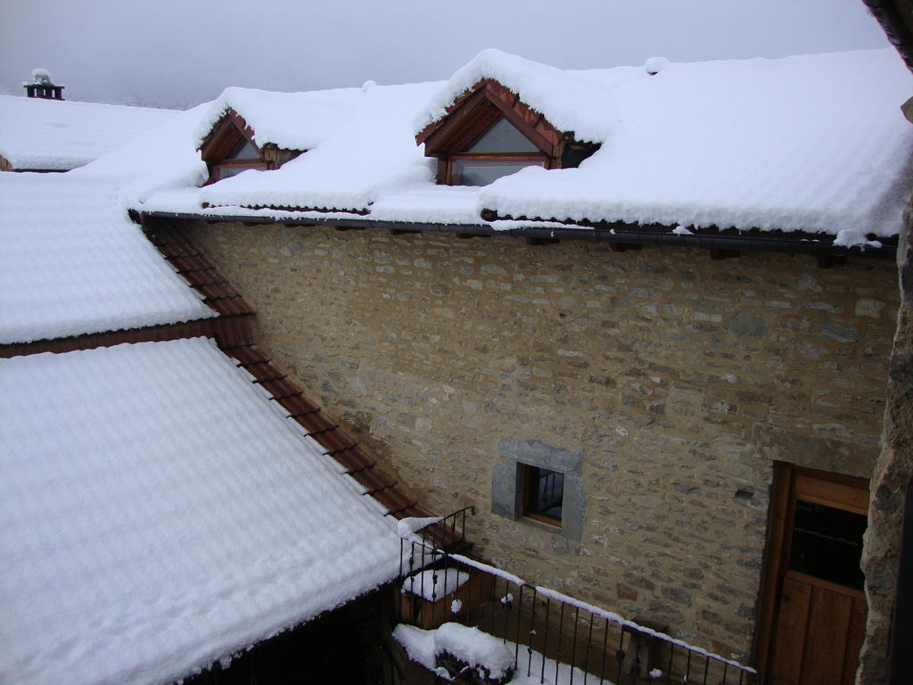 O'Porron Guest House Sabiñánigo Eksteriør bilde