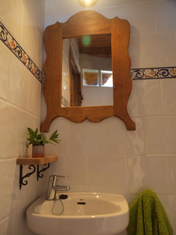 O'Porron Guest House Sabiñánigo Rom bilde
